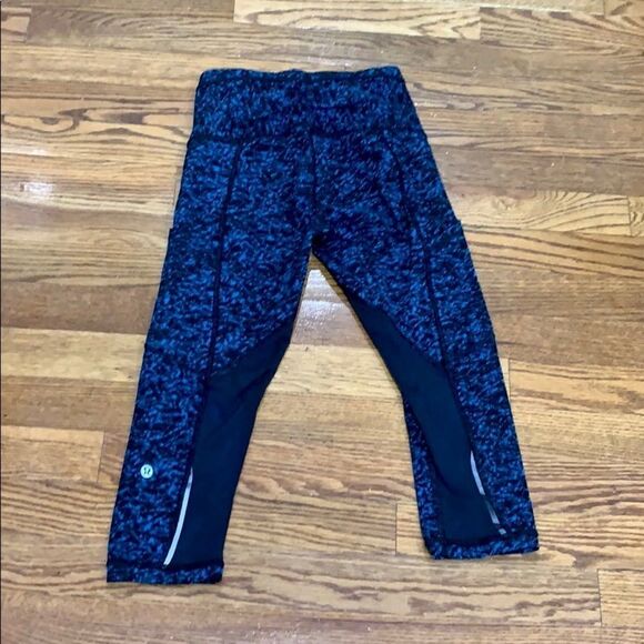 Lululemon Outrun 17" Crop - Picture 4 of 4